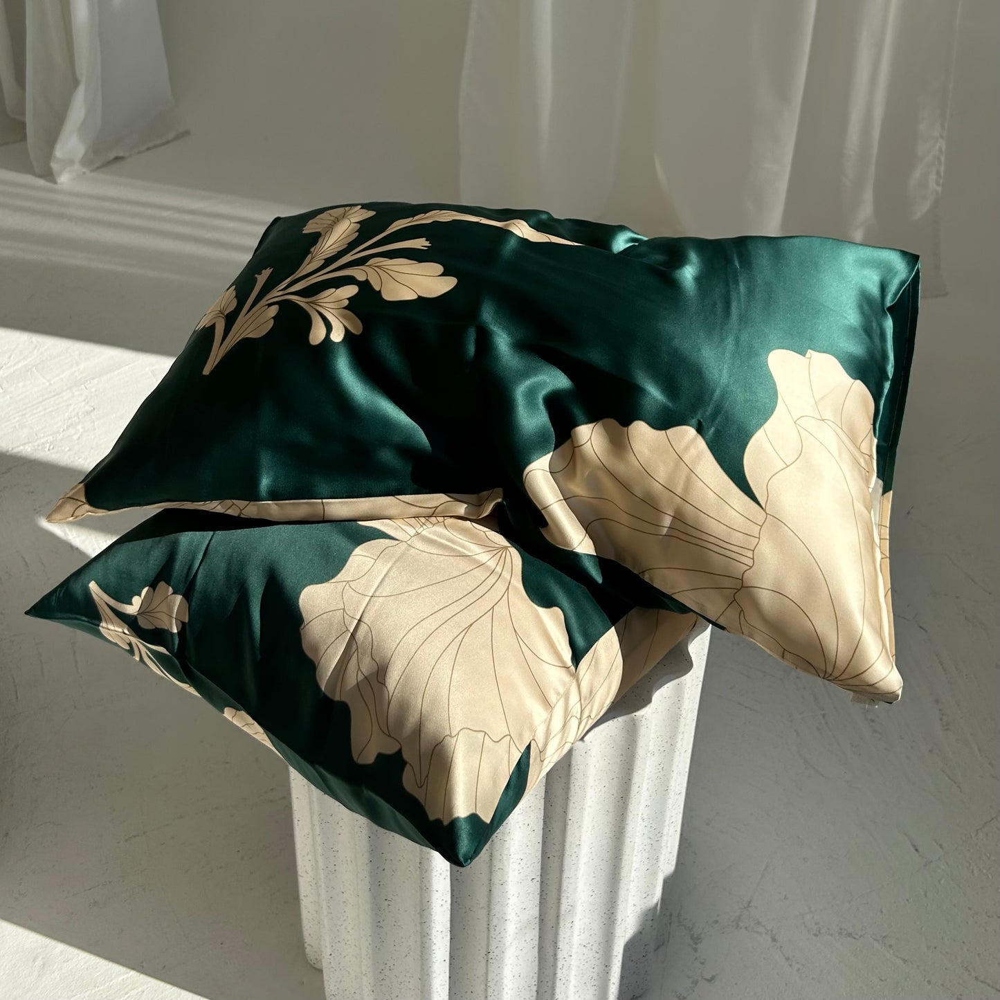 Šilkinis užvalkalas – LIMITUOTAS išskirtinis printas - MAMA MADE