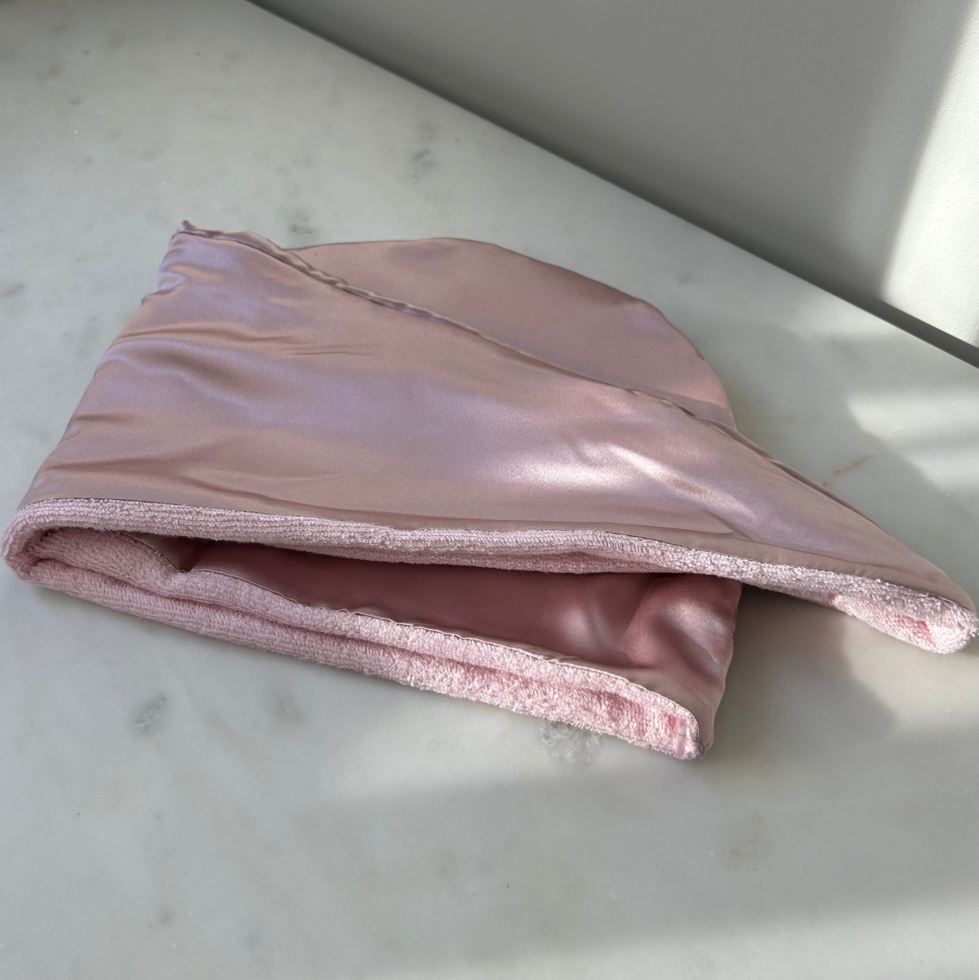 Šilkinis plaukų rankšluostis - pelenų rožinė - MAMA MADE