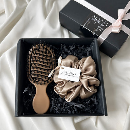 Šilkinės gumytės ir plaukų šepečio rinkinys